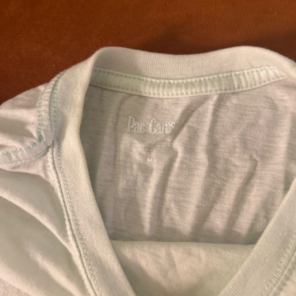 PacCares Pretty High Embroidered T-Shirt in Light Blue size medium - Picture 6 of 7